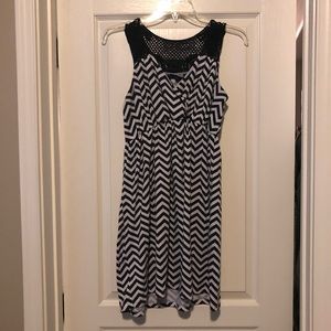 Black & white chevron pattern dress w/ lace detail
